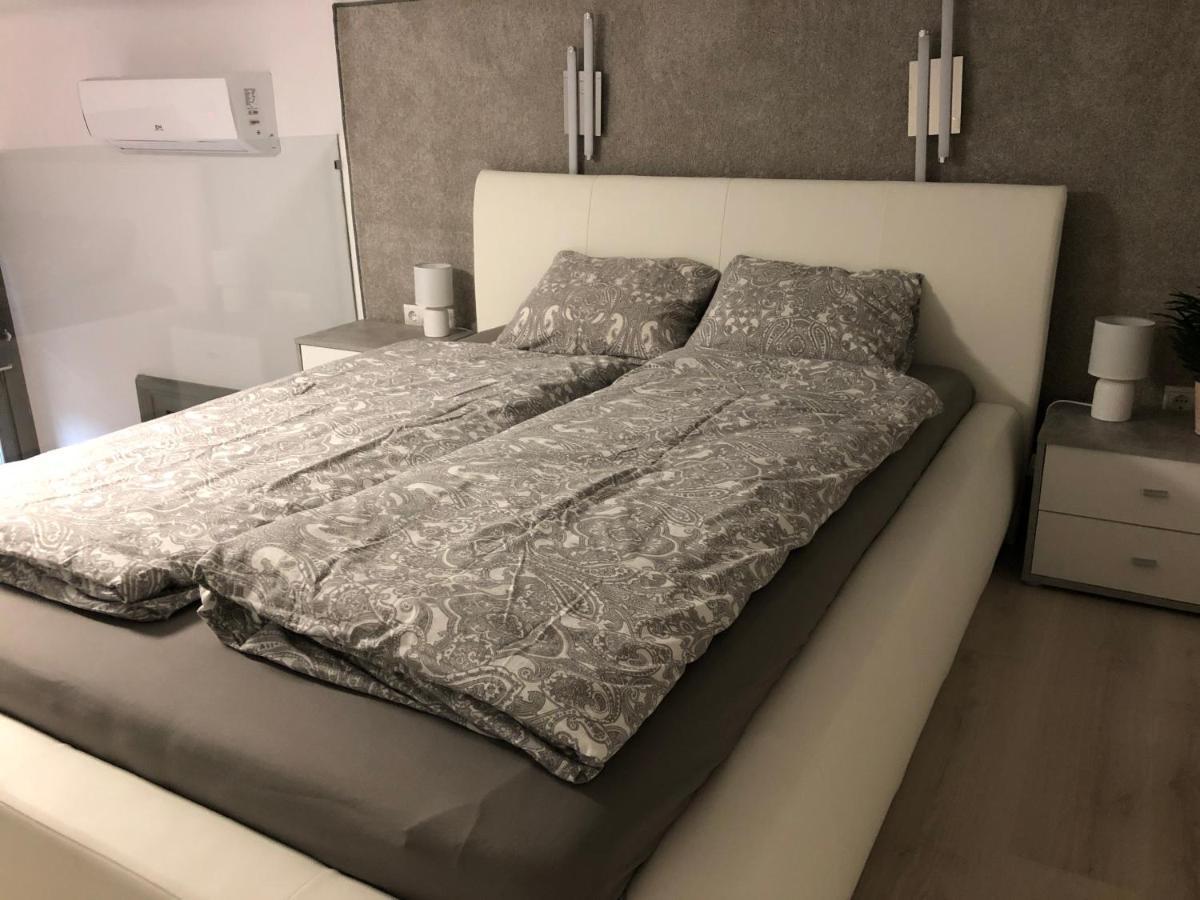Hunyady Gallery Apartment Βουδαπέστη Εξωτερικό φωτογραφία
